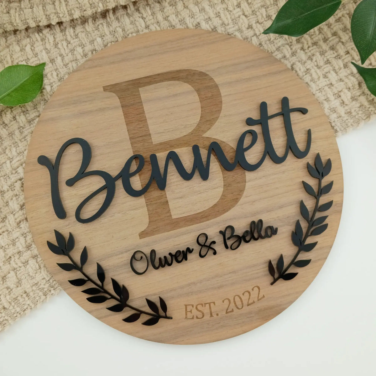 Round Custom Family Name Sign