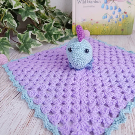 Knitted Snuggle Blankie with Head