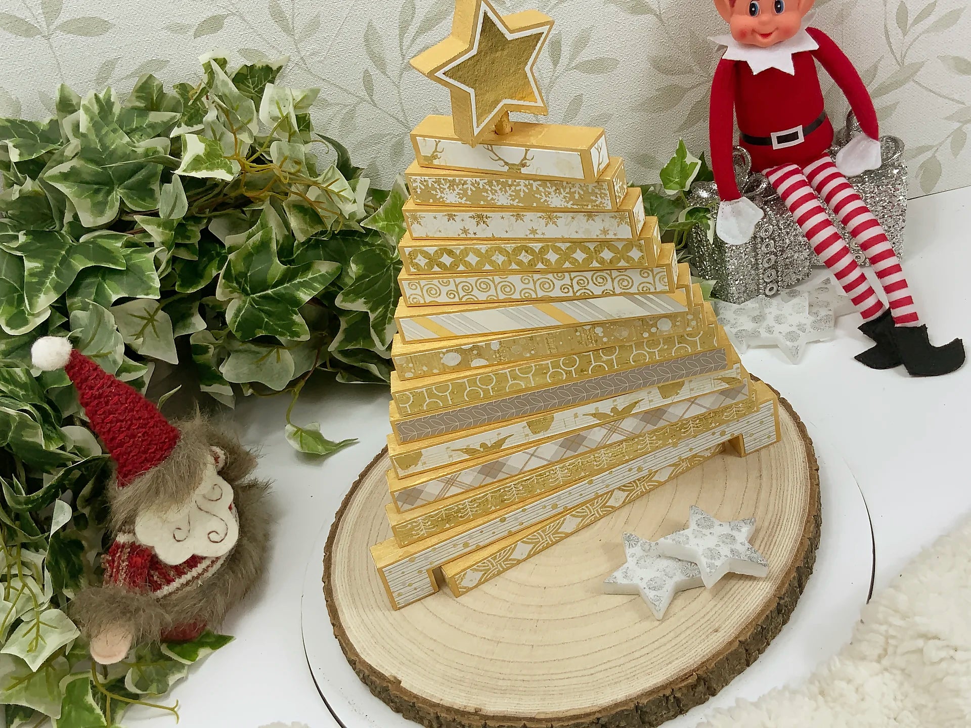 Freestanding Stacked Wooden Christmas Tree - Style E
