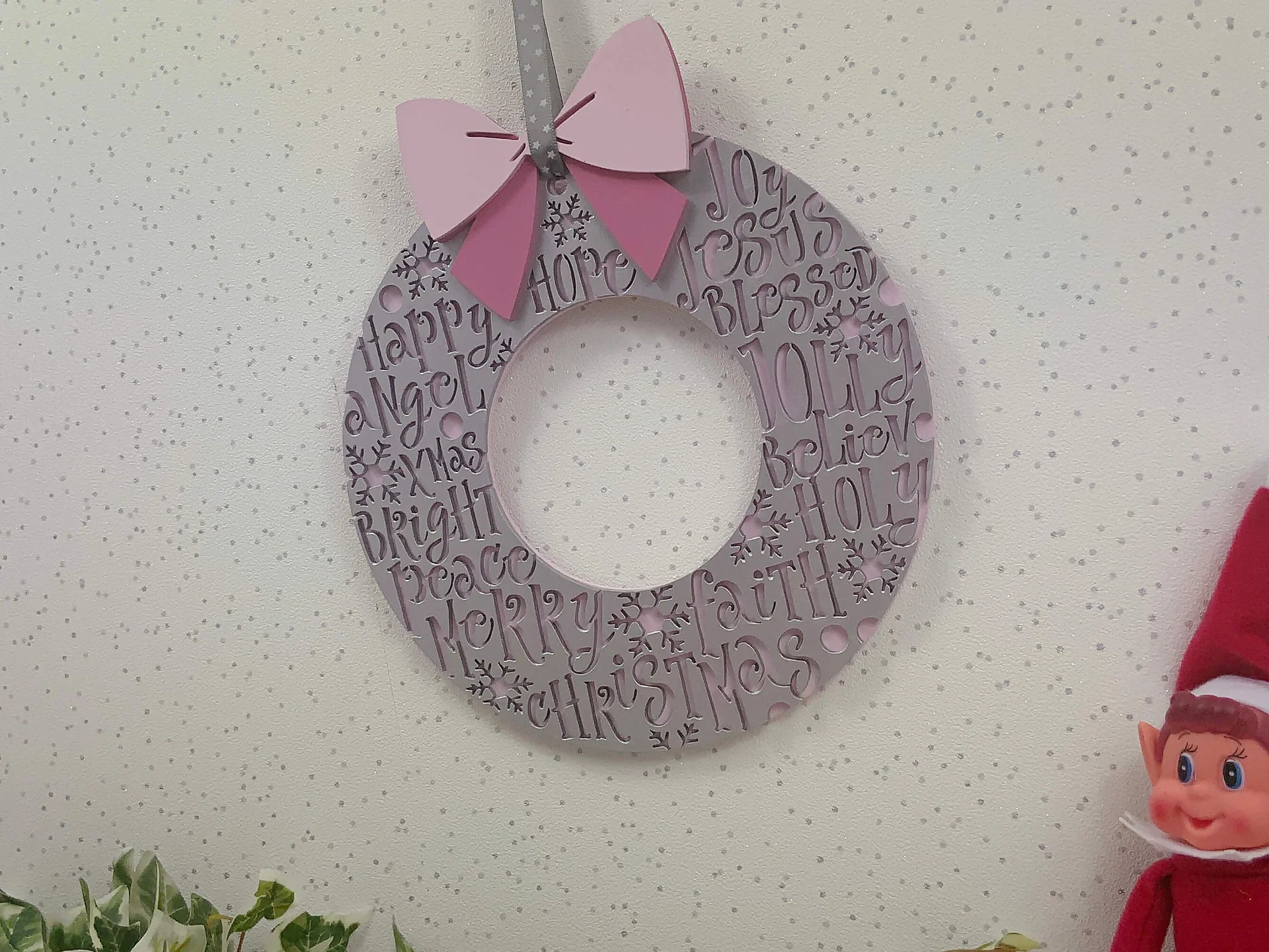 Hand Painted Christmas Words and Bow Sign