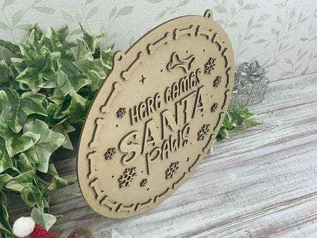 Santa Paws Christmas Wall Hanging Decor Kit