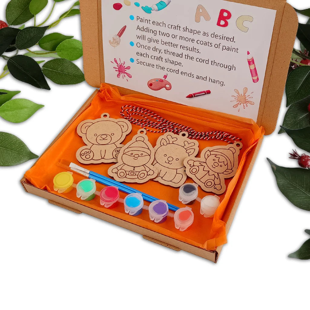 Christmas DIY Craft Kit - Seasonal Home Decor Crafting Family Crafts