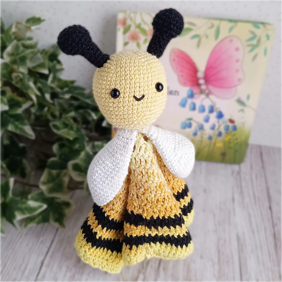 Crochet Bee Blankie