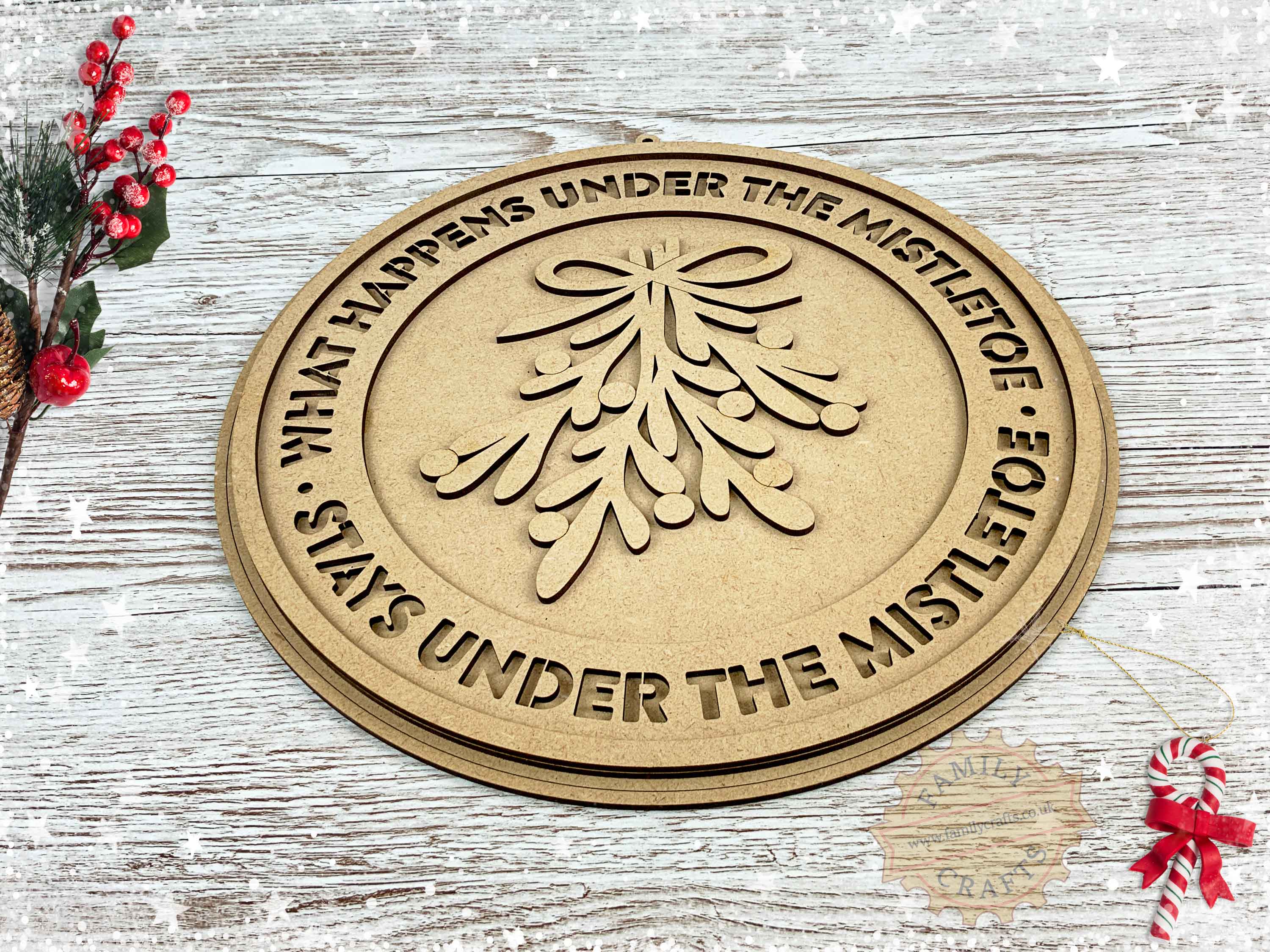 Christmas Mistletoe Wall Plaque